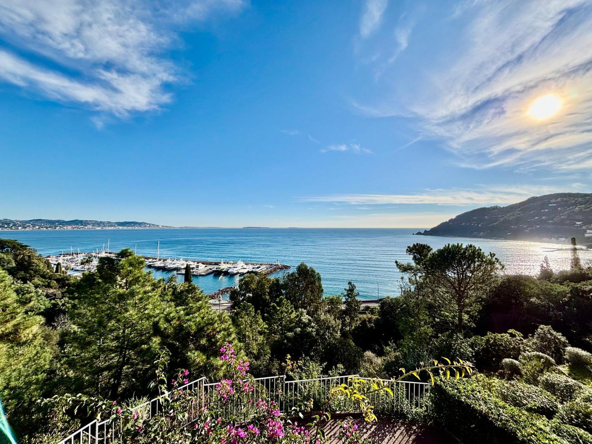 Magnifiques Appartements Vue Mer Panoramique Théoule-sur-Mer Exterior foto